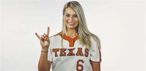 Recruiting News: Texas Picks Up Two 2021 Extra Elite 100 Top Recruits in Sophia Simpson, Katie ...