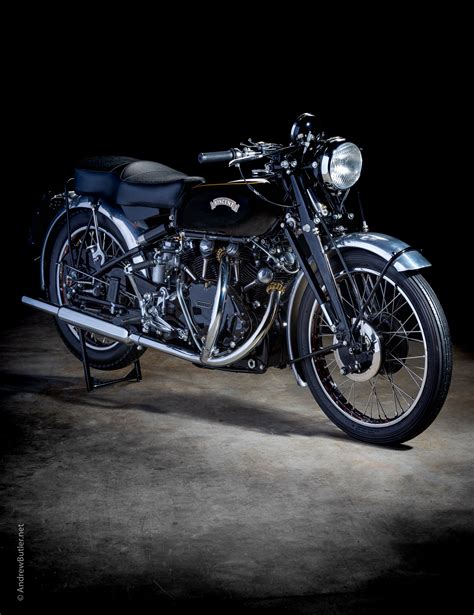 Photographing The Bridge Motorcycles (Exeter) 1953 Vincent Black Shadow ...