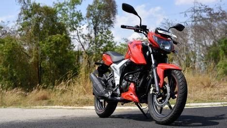 TVS Apache RTR 160 4V 2018 FI - Price in India, Mileage, Reviews, Colours, Specification, Images ...