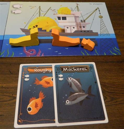 Fish Frenzy Board Game Review and Rules | Geeky Hobbies