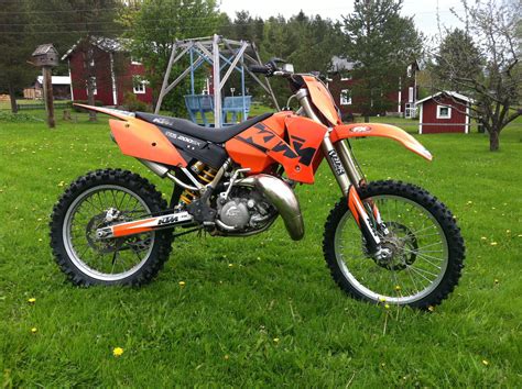 2003 KTM 125 SX - Moto.ZombDrive.COM