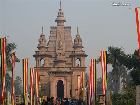 Viharin: Place of first Sermon for Buddha