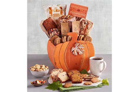 best Thanksgiving gift basket ideas to show gratitude