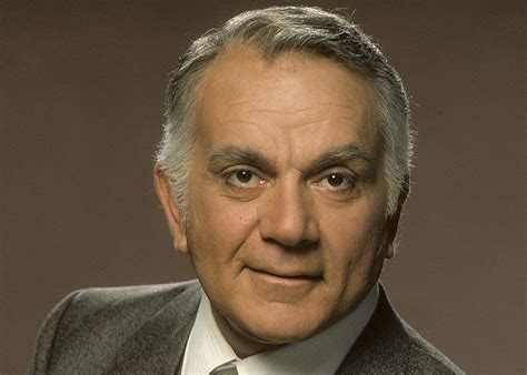 We Love Soaps: Robert Mandan Dead at 86