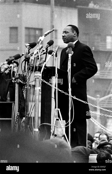 Martin Luther King Jr. giving a speech in New York City Stock Photo - Alamy