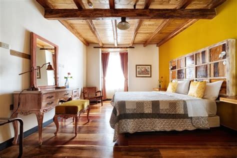 Book Old Town Quito Suites, Apartments & Boutique hotel in Quito ...