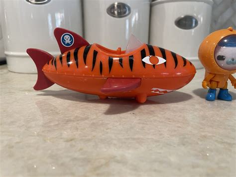 Купить OCTONAUTS Tiger Shark Gup-B SUB BOAT & 11 Б/У на Аукцион из ...