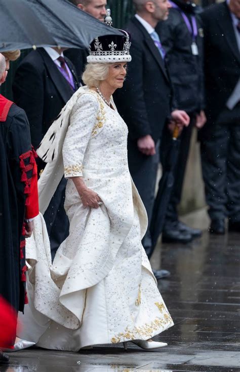 Queen Camilla embroidered these secret names onto her coronation dress ...