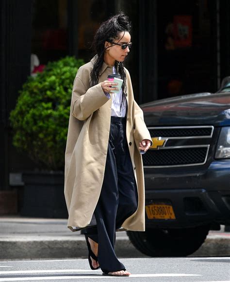 ZOE KRAVITZ Out for Coffee with a Friend in New York 04/24/2023 – HawtCelebs