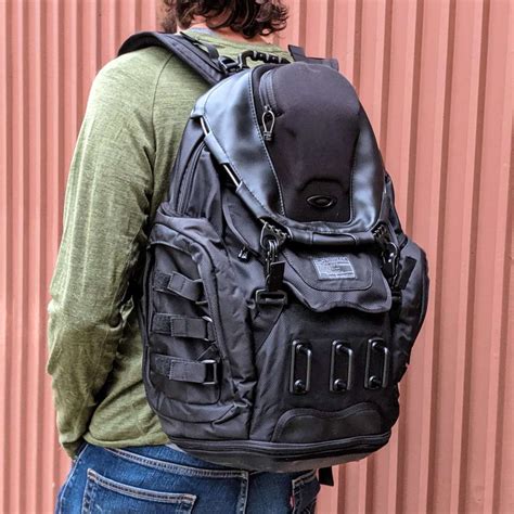 Oakley Kitchen Sink Backpack Review: Feature-Rich and Roomy