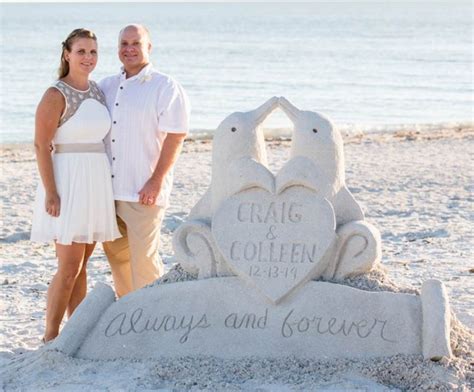 Photos, pictures of wedding sand castles and sand sculptures - The Sand Lovers professional ...