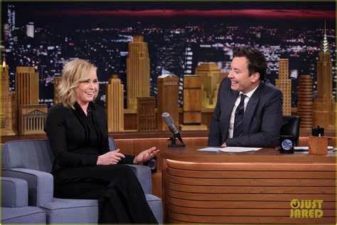 Chelsea Handler Talks Smoking Pot with Willie Nelson for Netflix Documentary Series 'Chelsea ...