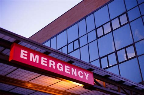 What to Expect During an Emergency Room Visit | UPMC HealthBeat