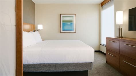 Spacious Hotel Rooms in Kansas City | Hyatt Place Kansas City / Lenexa ...