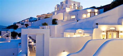 15 Best Cave Hotels In Santorini, Greece - Updated 2024 | Trip101