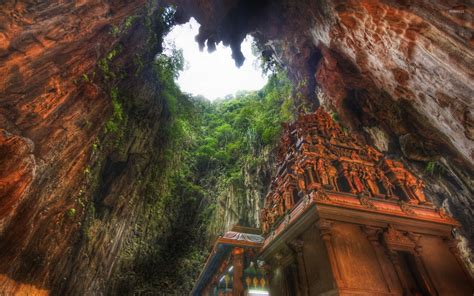 Batu Caves in Kuala Lumpur wallpaper - World wallpapers - #49736