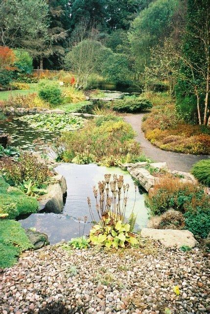 St Andrew's Gardens, Scottish Country Dance Instructions