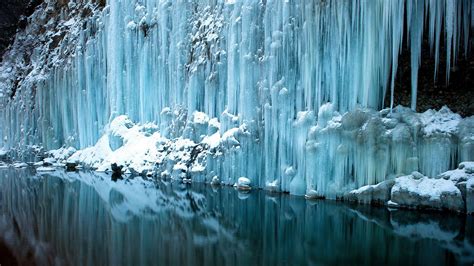 Cascada Congelada | Водопады, Живописные пейзажи, Отражения в воде