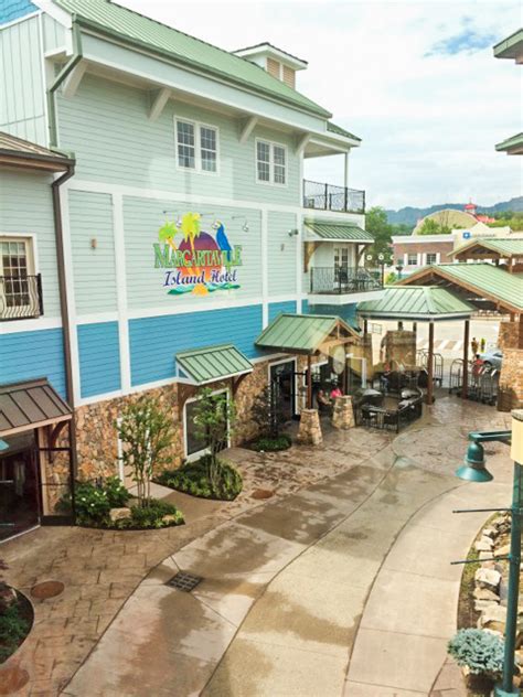 Margaritaville Pigeon Forge Hotel is Gorgeous! | Trop Rockin