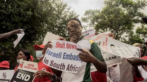 South Africa to recall its diplomats in Israel | Al Bawaba