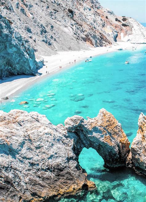 The Five Most Beautiful Beaches on Skiathos | Edelweiss