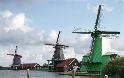 Amsterdam: 3-Hour Zaanse Schans Windmills Tour w/ Guide | GetYourGuide