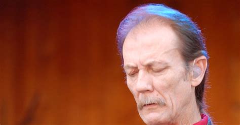 Tony Rice, Bluegrass Icon, Dead at 69 - CBNC