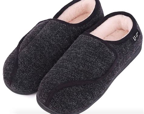 6 Best House Slippers For Elderly Women in 2022