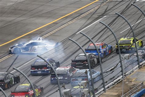 NASCAR: Ryan Blaney wins in crash-filled Talladega last lap