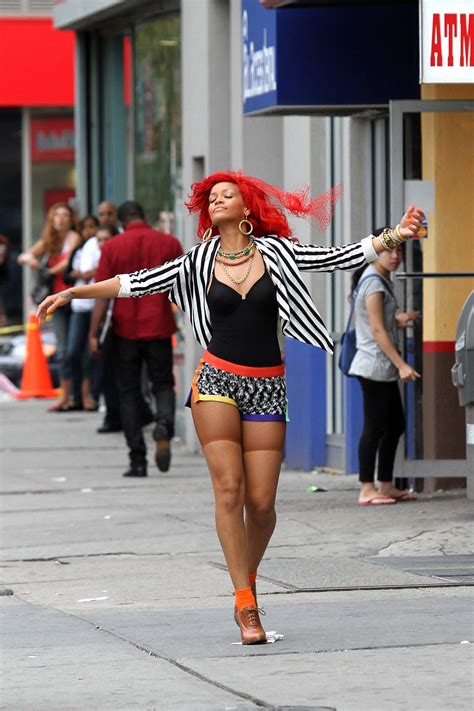 Rihanna on the set of Music Video 'What's my Name' - Rihanna Photo (17562418) - Fanpop