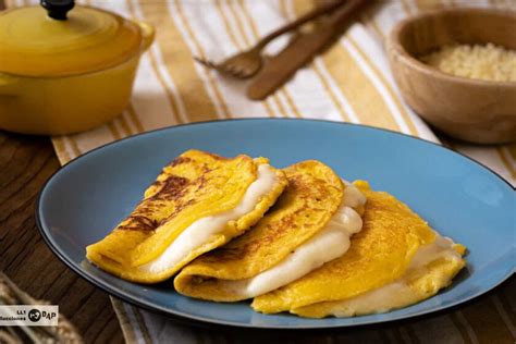 Recipe For Traditional Venezuelan Cachapas With Stuffing And Sweet Corn: Easy Cooking - Bullfrag