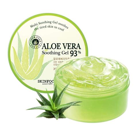 10 Best Aloe Vera Gels of 2021 for Soothed, Moisturized Skin – WWD