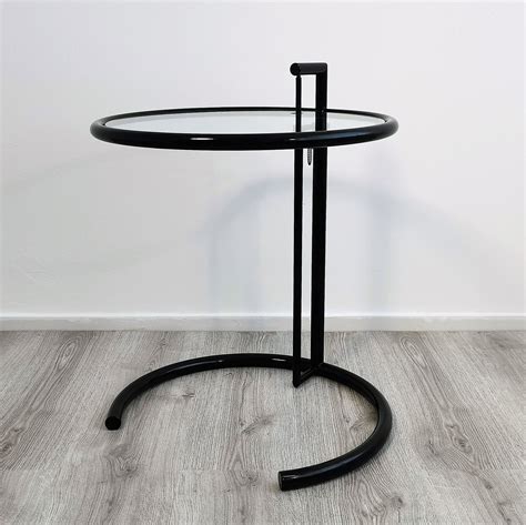 Adjustable E 1027 Side Table by Eileen Gray | #129035