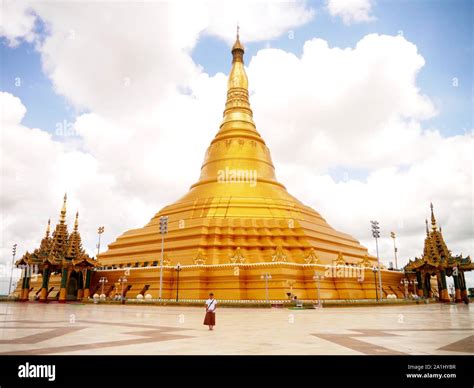 Uppatasanti Pagoda in Naypyidaw, the capital of Myanmar. It is a copy ...