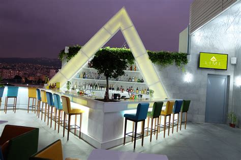 Lime Rooftop - 7 - Urban Central Suites