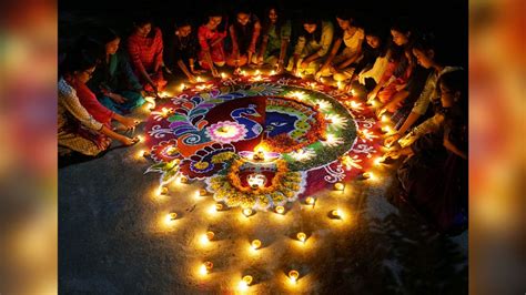 Dussehra 2022: Check Amazing Rangoli Designs To Decorate Your House On Vijaya Dashami