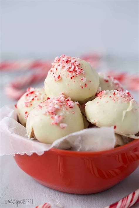 No Bake White Chocolate Peppermint Oreo Truffles