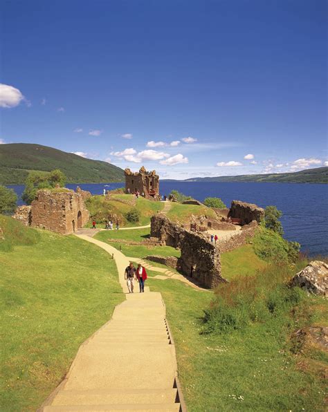 Great Glen Way Walking Holidays | Celtic Trails | Hiking Scotland