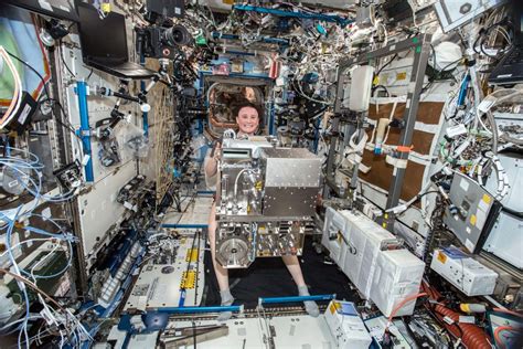 FOTOS: Así se ve la estación espacial internacional desde el espacio | Foto | ihodl.com