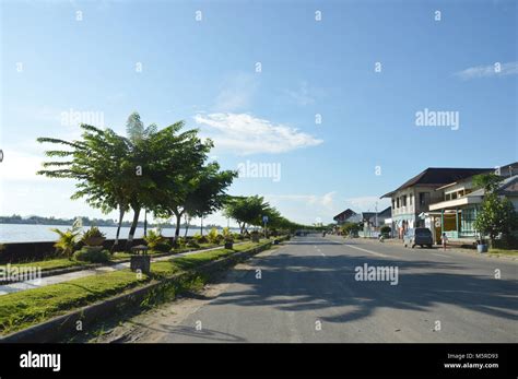 Tanjung selor hi-res stock photography and images - Alamy