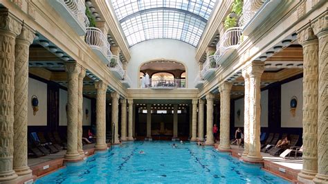 Gellert Thermal Baths and Swimming Pool in Budapest, | Expedia