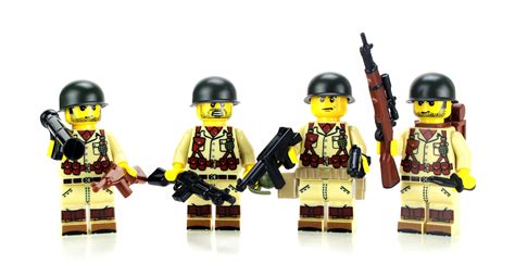 WW2 U.S. Army Soldiers Complete Squad Made With Real LEGO® Minifigures