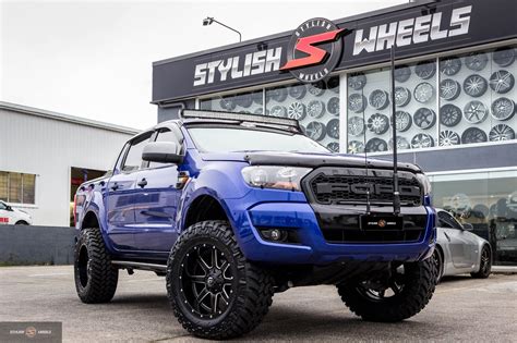 Ford Ranger Blue Fuel Off-Road Maverick D610 Wheel | Wheel Front