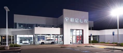 How Tesla Transformed the Future of Car Dealerships - EVBite