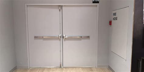 Reasons to Use Panic Bars on Your Doors | CDF Doors