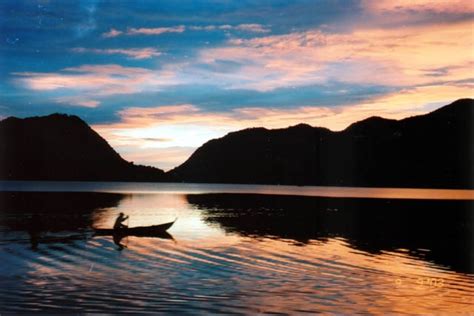 Danau Maninjau | Natural landmarks, Travel, Tourist