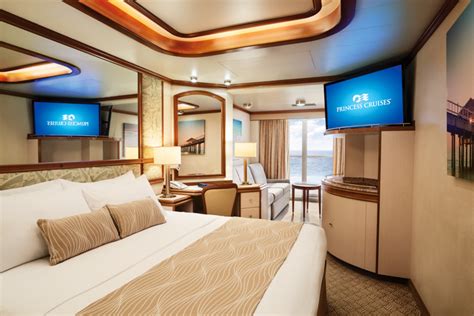 10 Best Cruise Ship Family Cabins | Family Vacation Critic