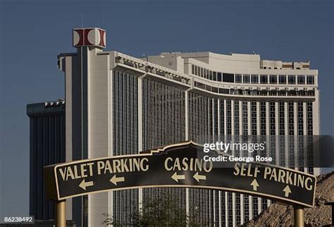 Las Vegas Hilton And Convention Center Photos and Premium High Res Pictures - Getty Images