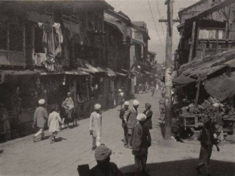 19 Old Pictures Of Kashmir That Will Show You How The Times Have Changed