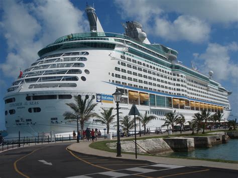 Pin by Direct Line Cruises on Explorer of the Seas | Royal caribbean cruise, Caribbean cruise ...